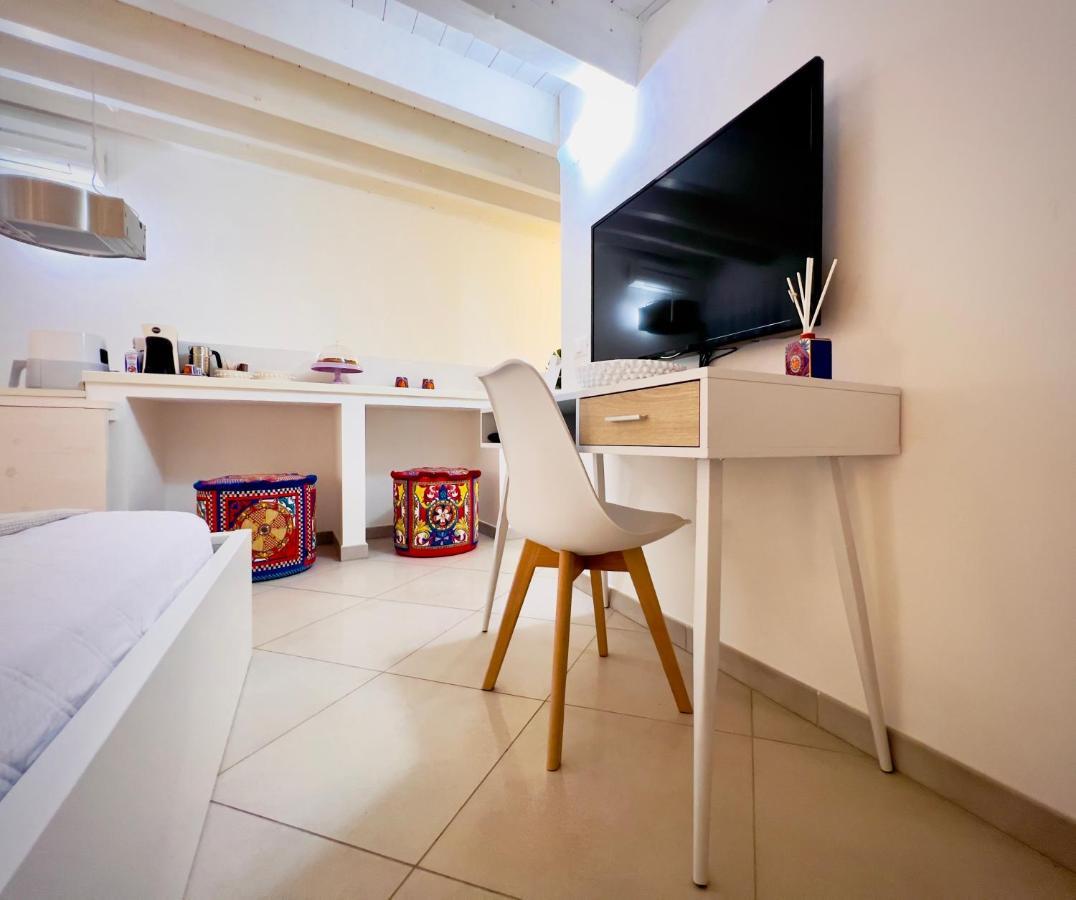 נוטו Rooms 153 Principe Umberto מראה חיצוני תמונה