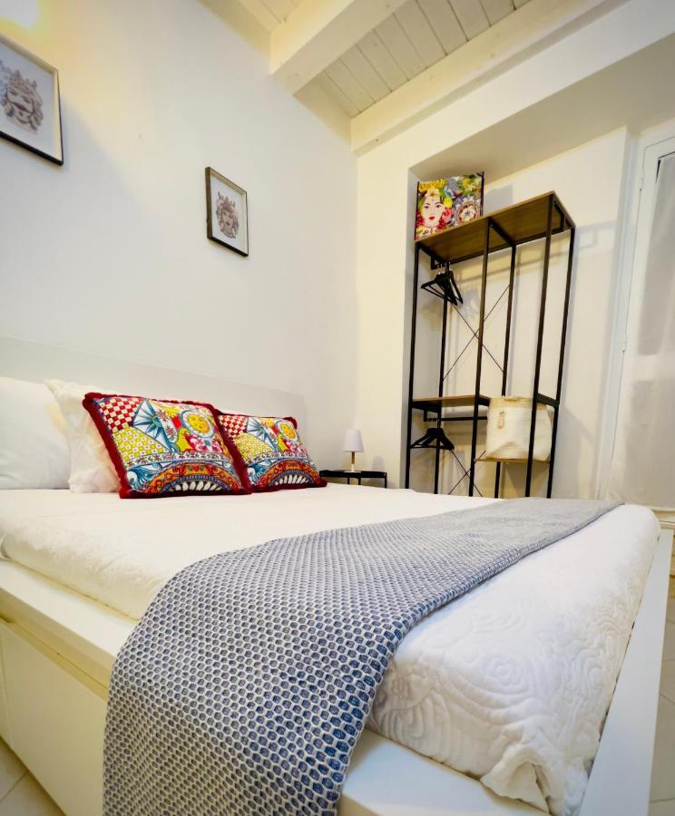 נוטו Rooms 153 Principe Umberto מראה חיצוני תמונה