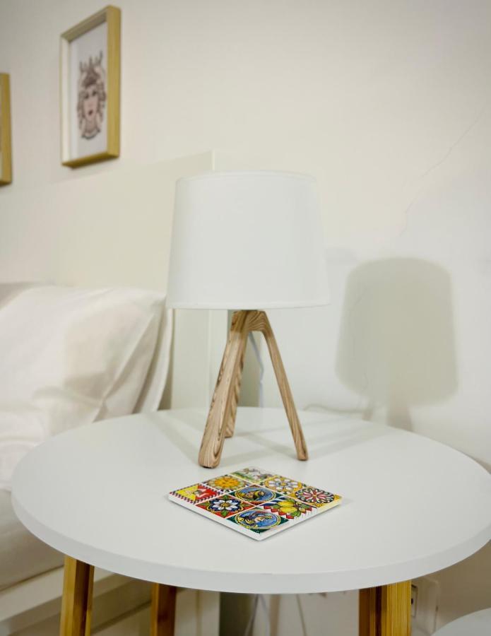 נוטו Rooms 153 Principe Umberto מראה חיצוני תמונה